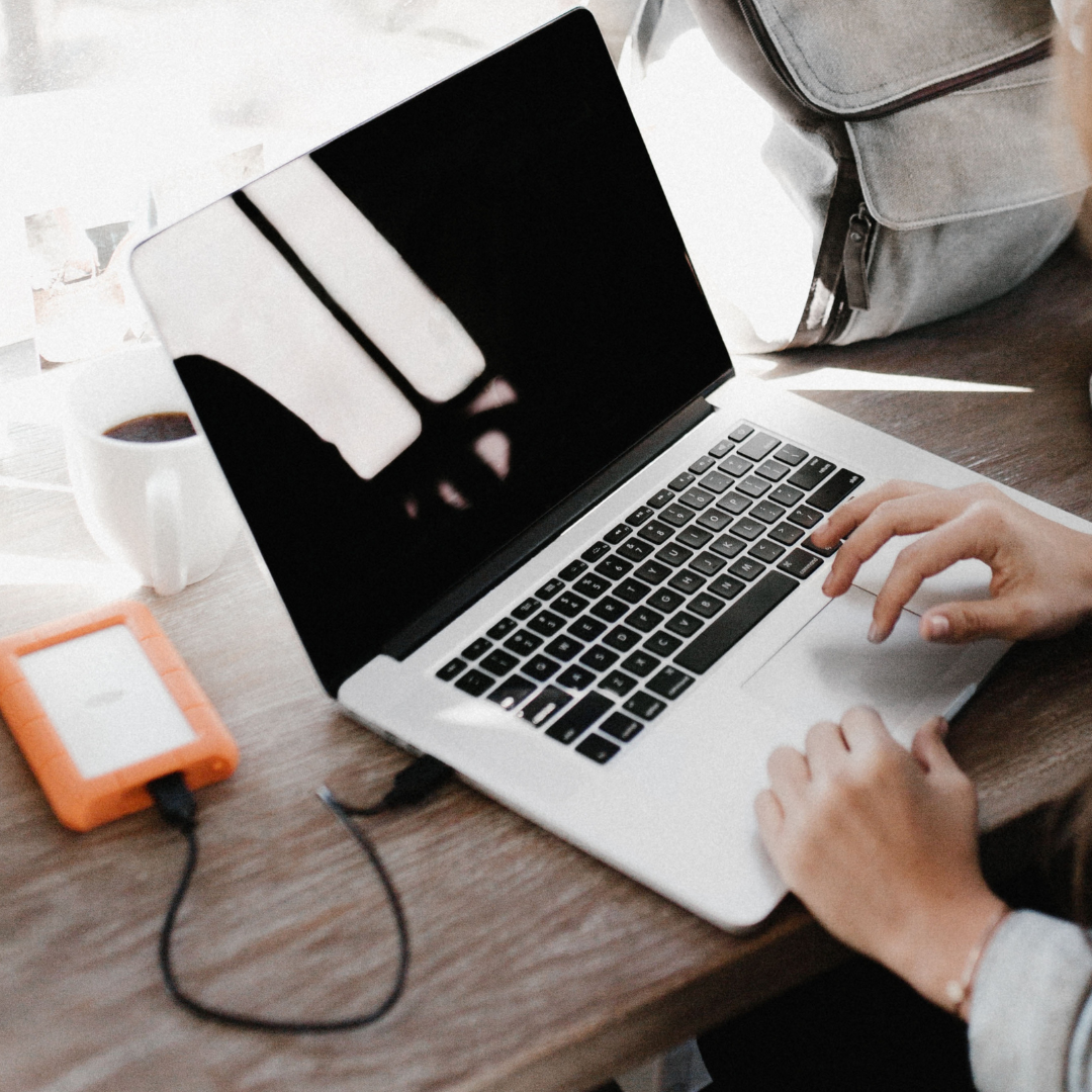 Virtuální asistentka